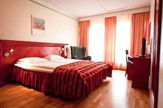 Отель Samantta Hotel & Restaurant Хаукипудас Стандартный двухместный номер с 1 кроватью или 2 отдельными кроватями-5