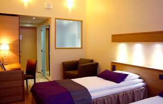 Отель Samantta Hotel & Restaurant Хаукипудас Улучшенный двухместный номер с 1 кроватью или 2 отдельными кроватями-14